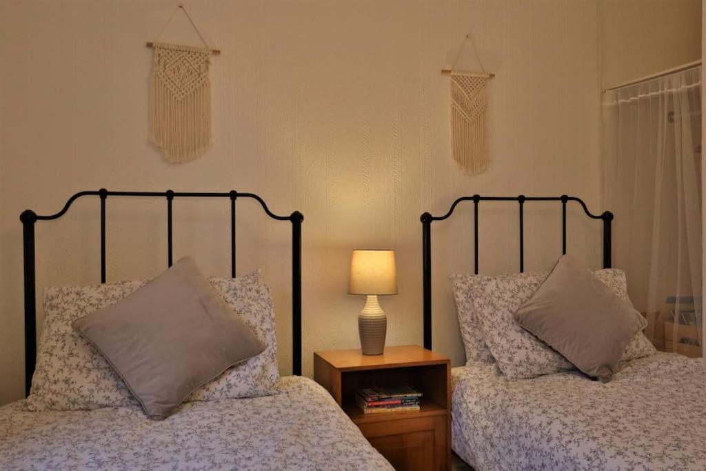 Cute Cottage 4 Mins From Cafes Station And Sea St Leonards-on-Sea Екстер'єр фото